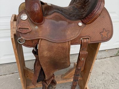14” Courts Sharon Camarillo Barrel Saddle