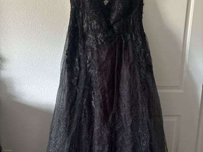 Black Lace Formal Gown - Floral Appliqué & Glitter Tulle Evening Dress - Size 3XL