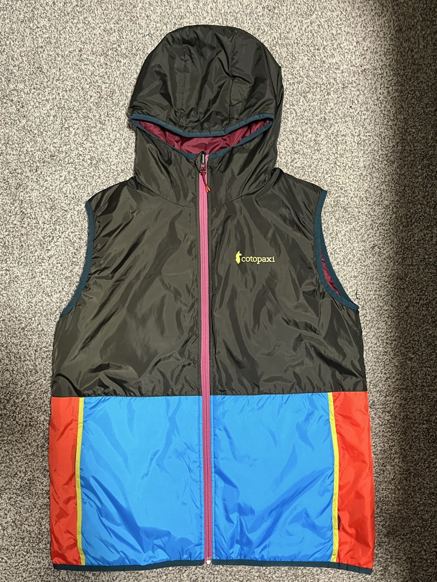Cotopaxi Teca Cálido Hooded Reversible Vest