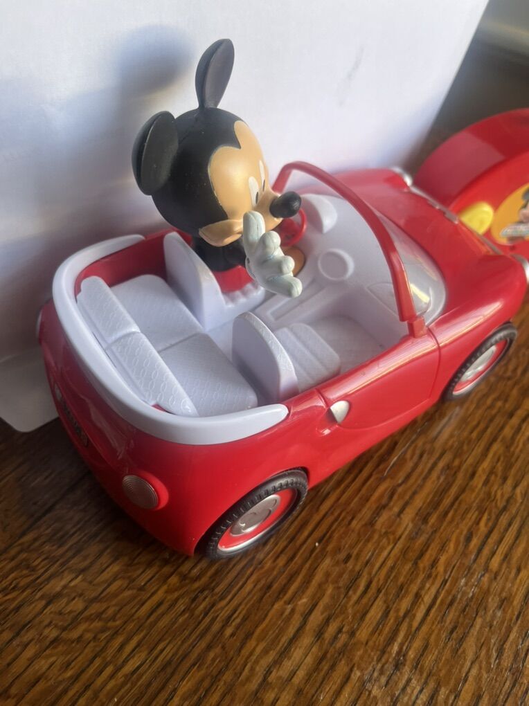 MicKey Mouse Club Car With Remote In excellent Con