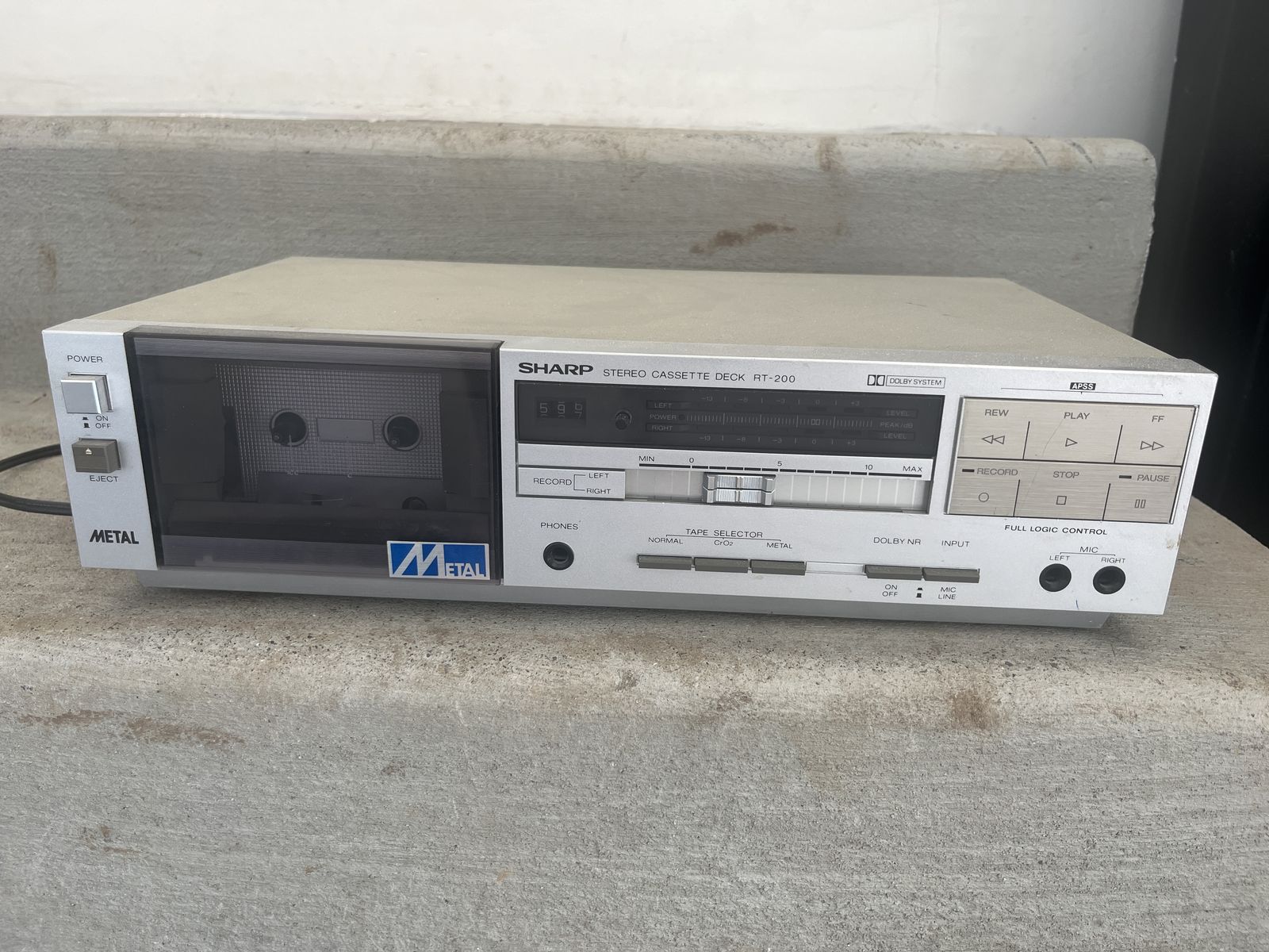 Vintage 1980's Sharp RT-200 Stereo Cassette Tape Deck