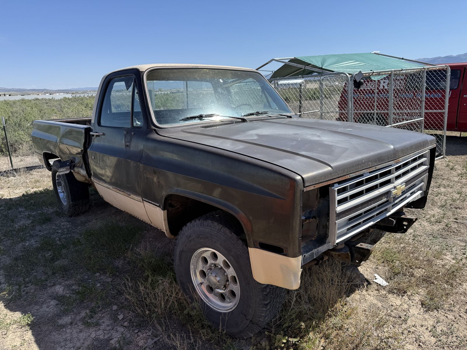 Square body roller. And parts text me what you need.
