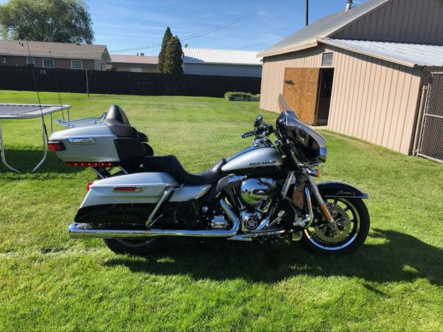 2015 Harley Davidson Ultra low Motorcyle