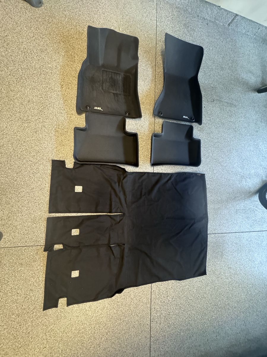Porsche Macan All Weather Floor Mats and Canvasback Cargo Protector