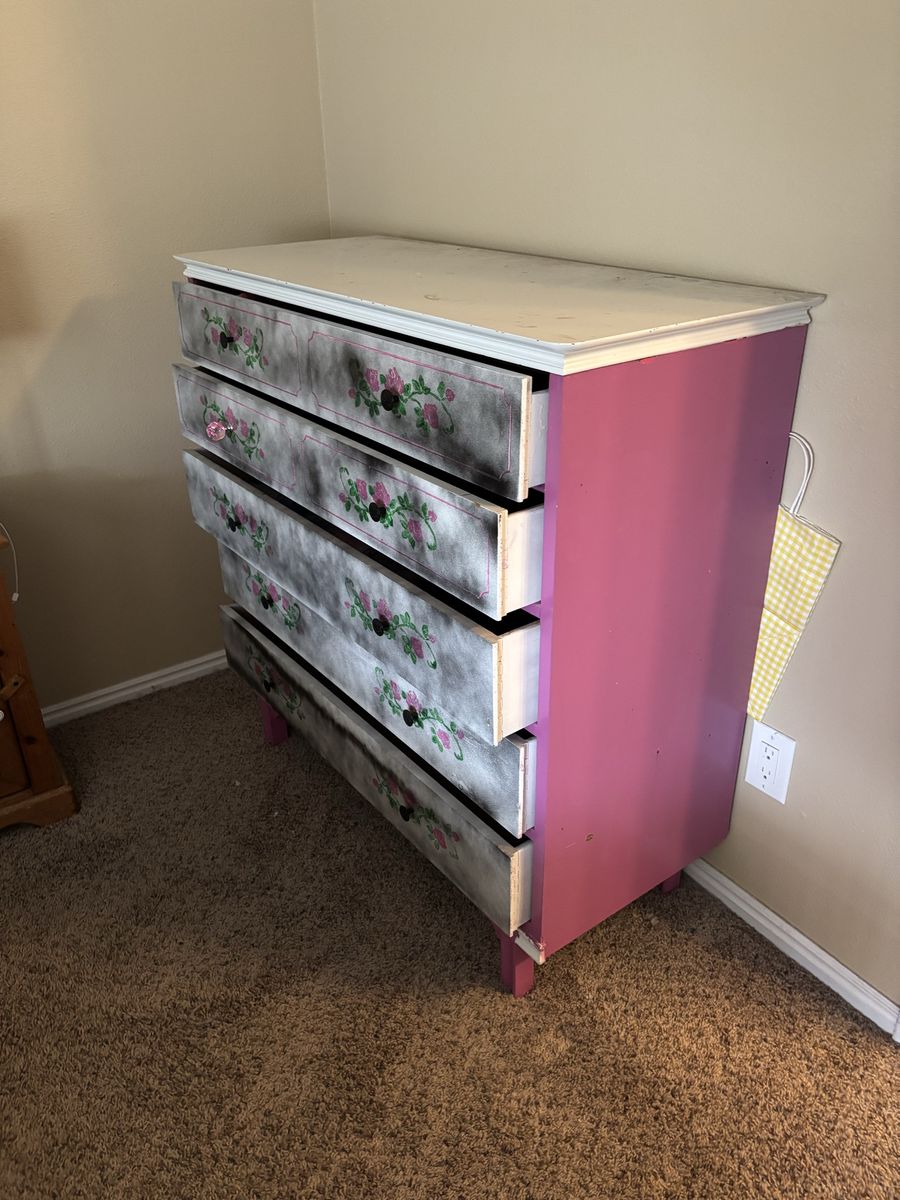 Shabby Chic Pink & Gray 5-Drawer Dresser with Floral Accents