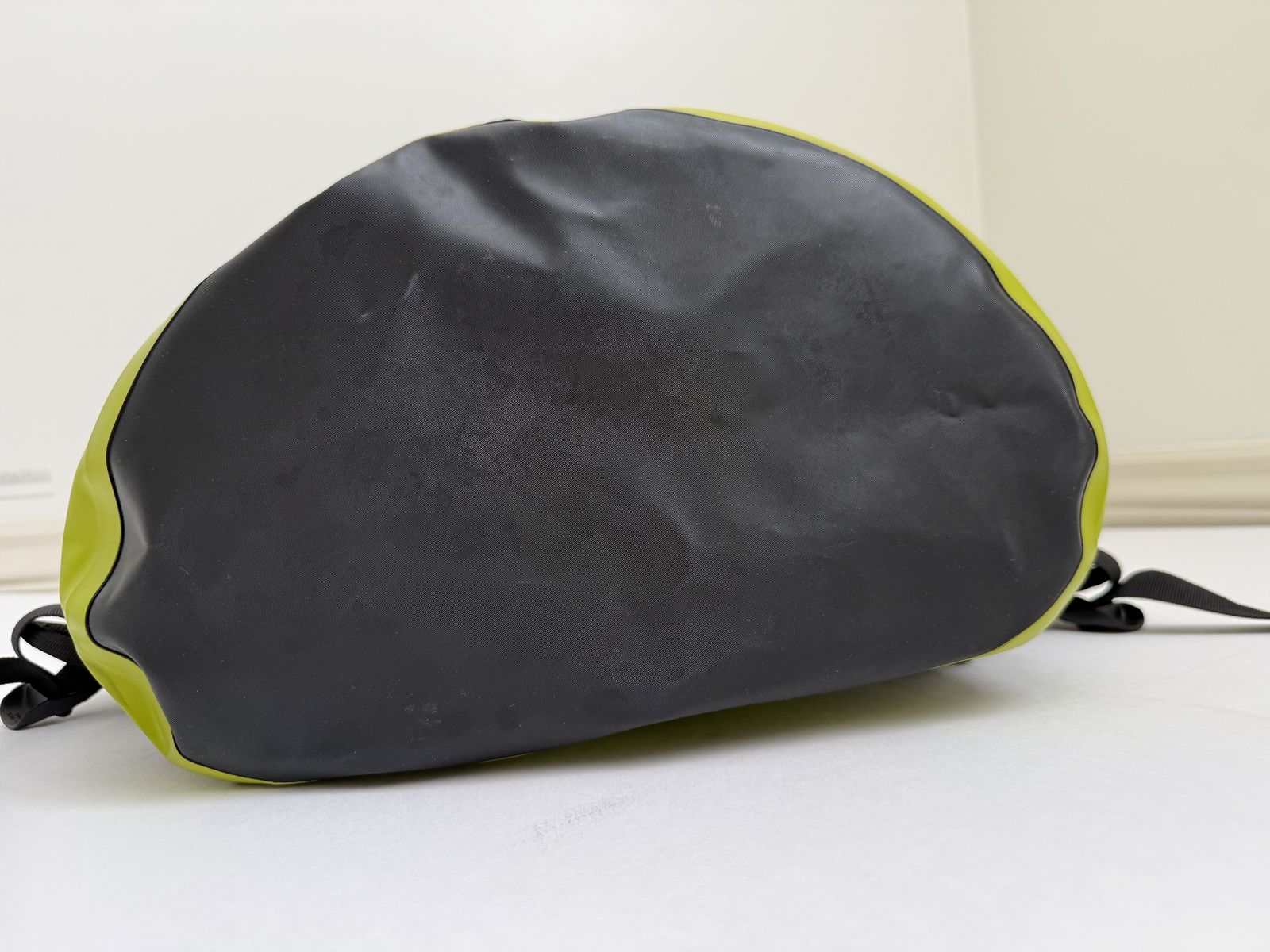 Main image 6