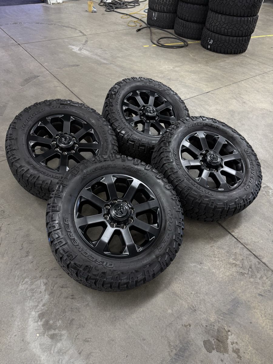 2023 Ram 3500 OEM 20in Midnight Wheels/ 295/60/20