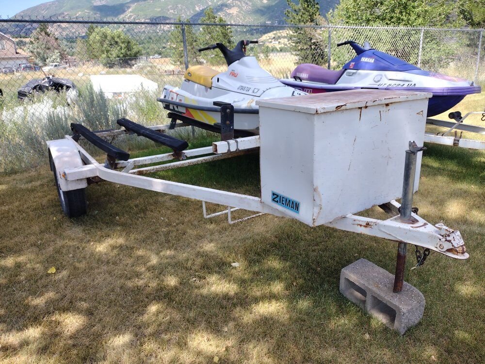 nice 2 place zieman trailer jet ski PWC waverunner