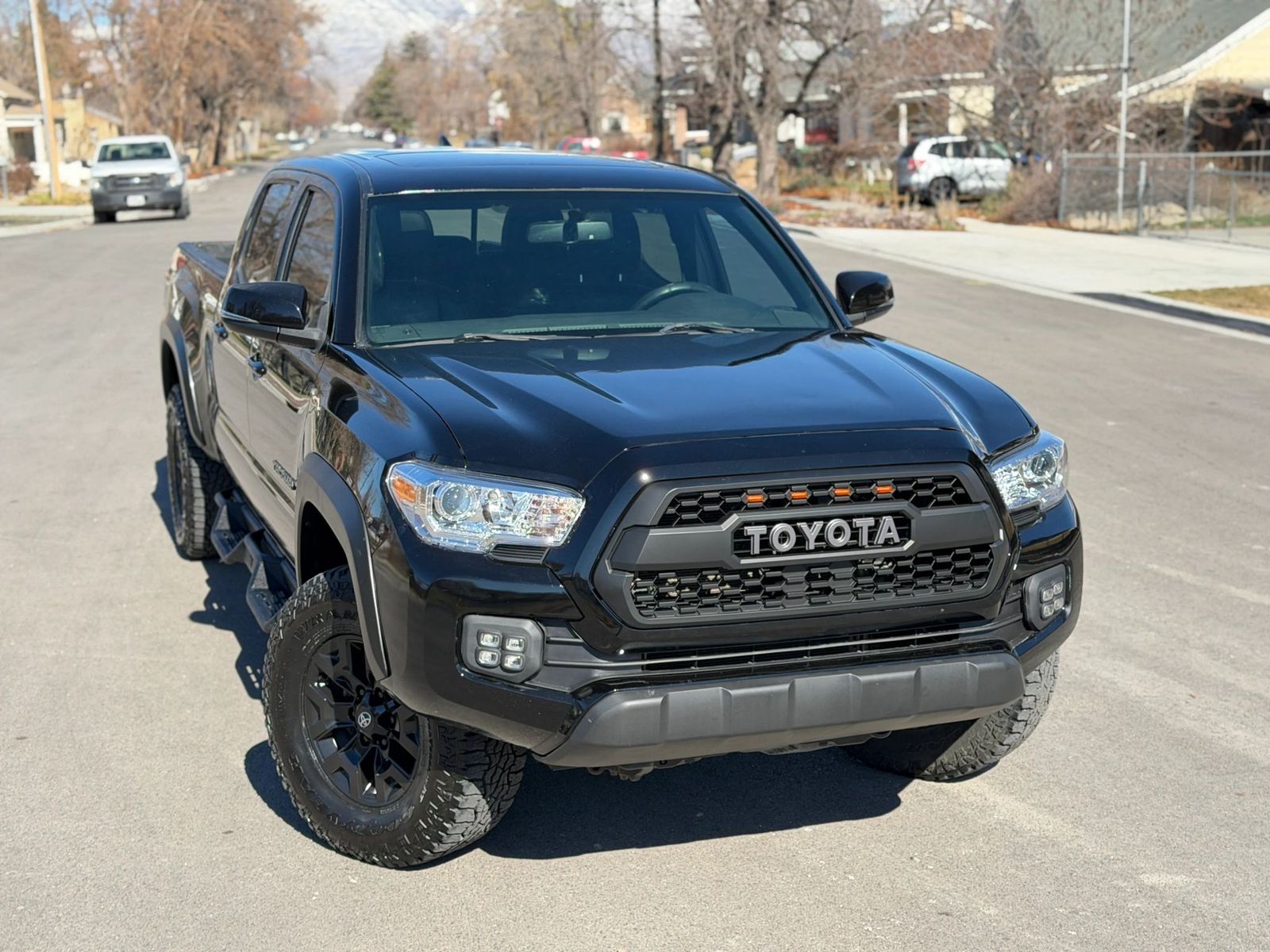2017 TOYOTA TACOMA TRD Off-Road
