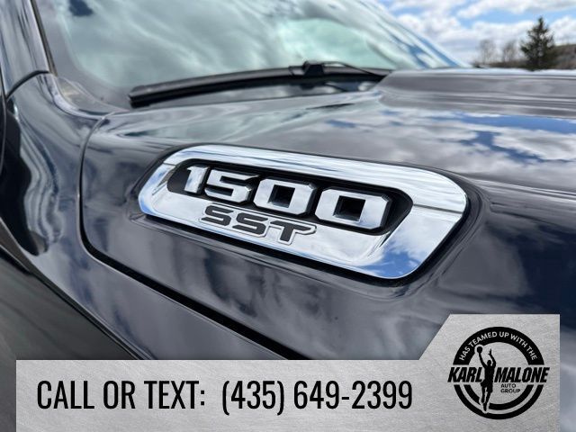 Main image 11