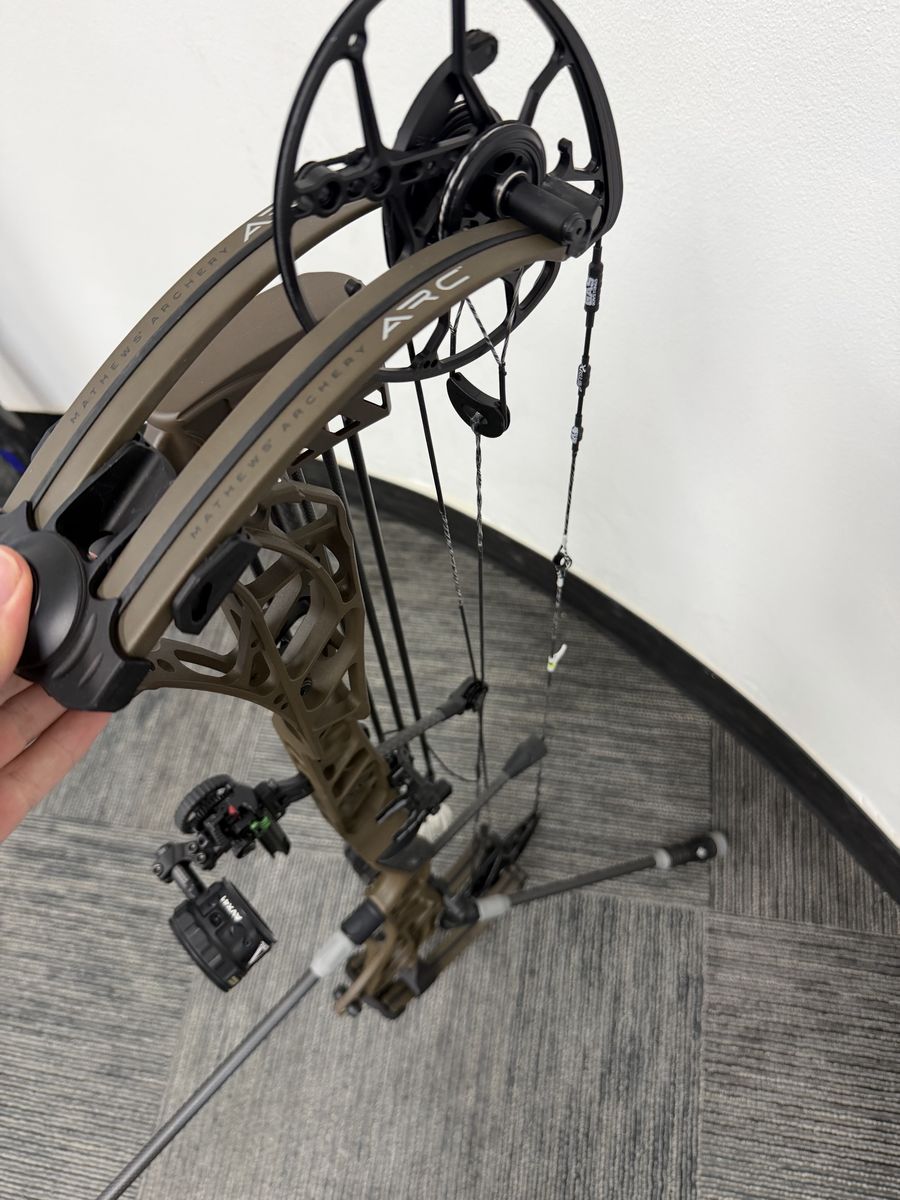 Mathews ARC 34 Kodiak brown