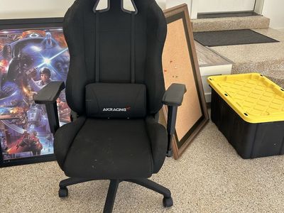 Gaming chair