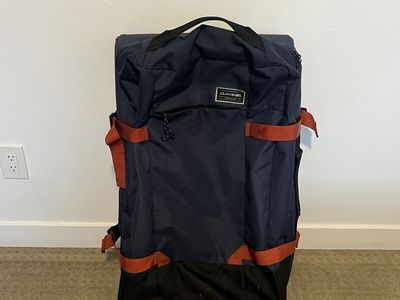 Dakine split roller eq 100 liter suitcase