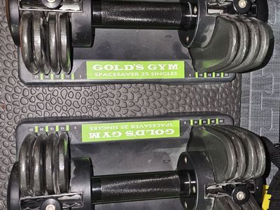 Gold's Gym Spacesaver 25 Adjustable Dumbbells (Pair, 5-25 lbs Each)