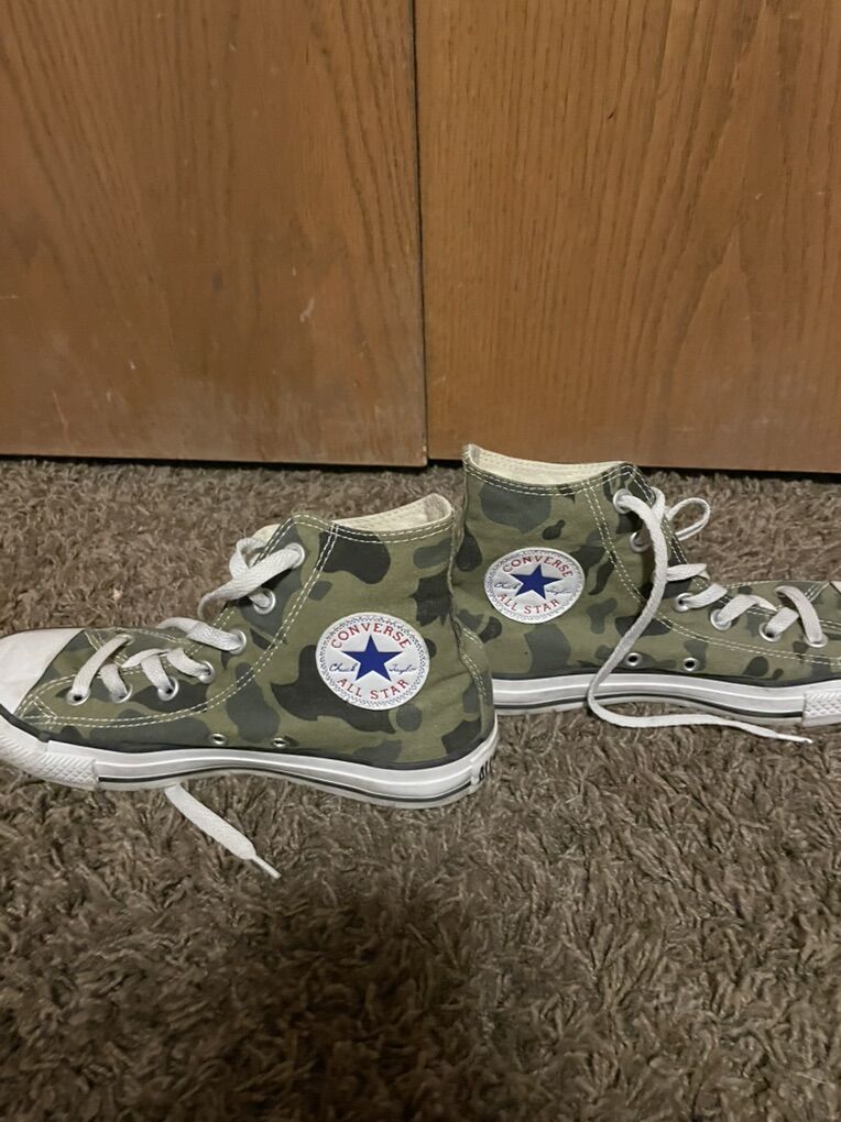 Camo converse shoes