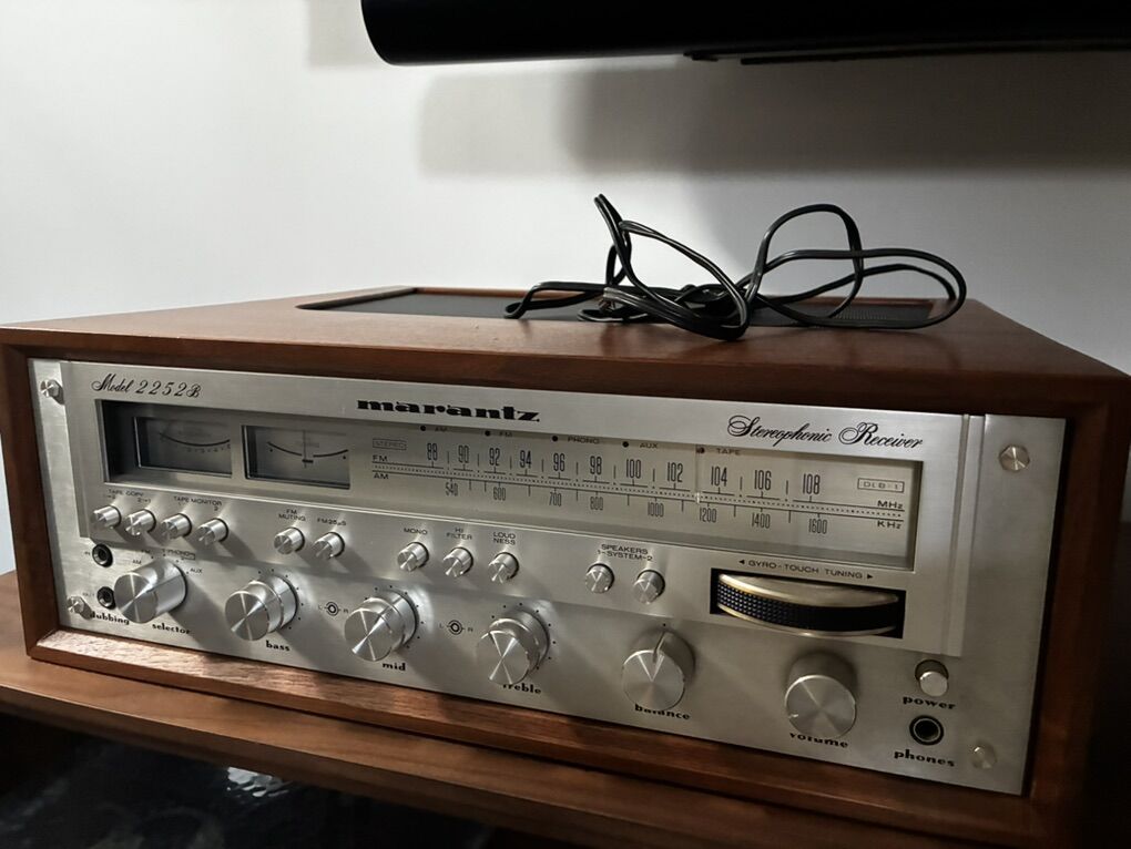 Marantz 2252B