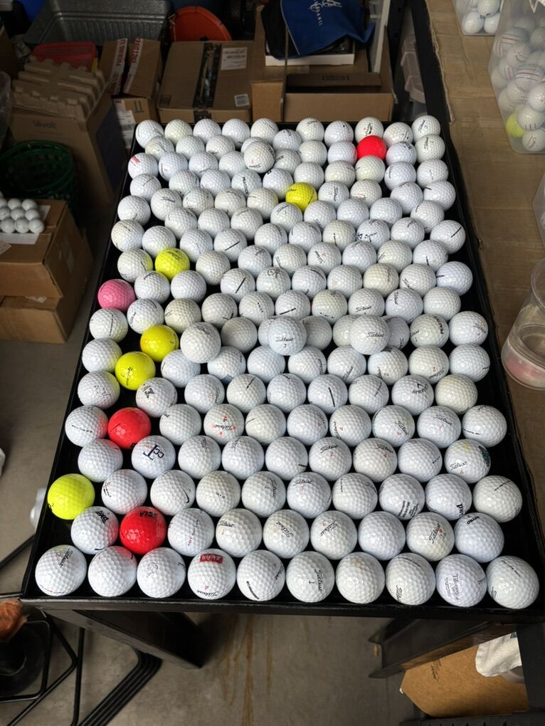 100 Very Good Condition Balls
