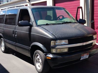 Chevrolet Astro Van LT Black Exterior Used Passenger Van