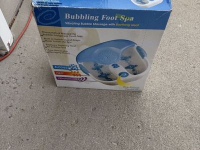 Bubbling Foot Spa Vibrating Bubble Massage with Soothing Heat