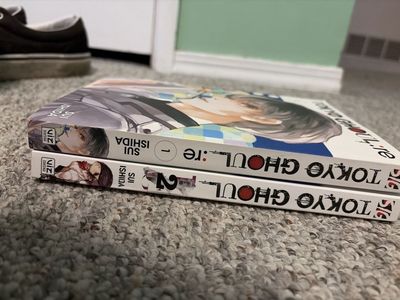 Tokyo ghoul (2 books) Tokyo ghoul: Re (book 1) Tokyo ghoul (book 2)