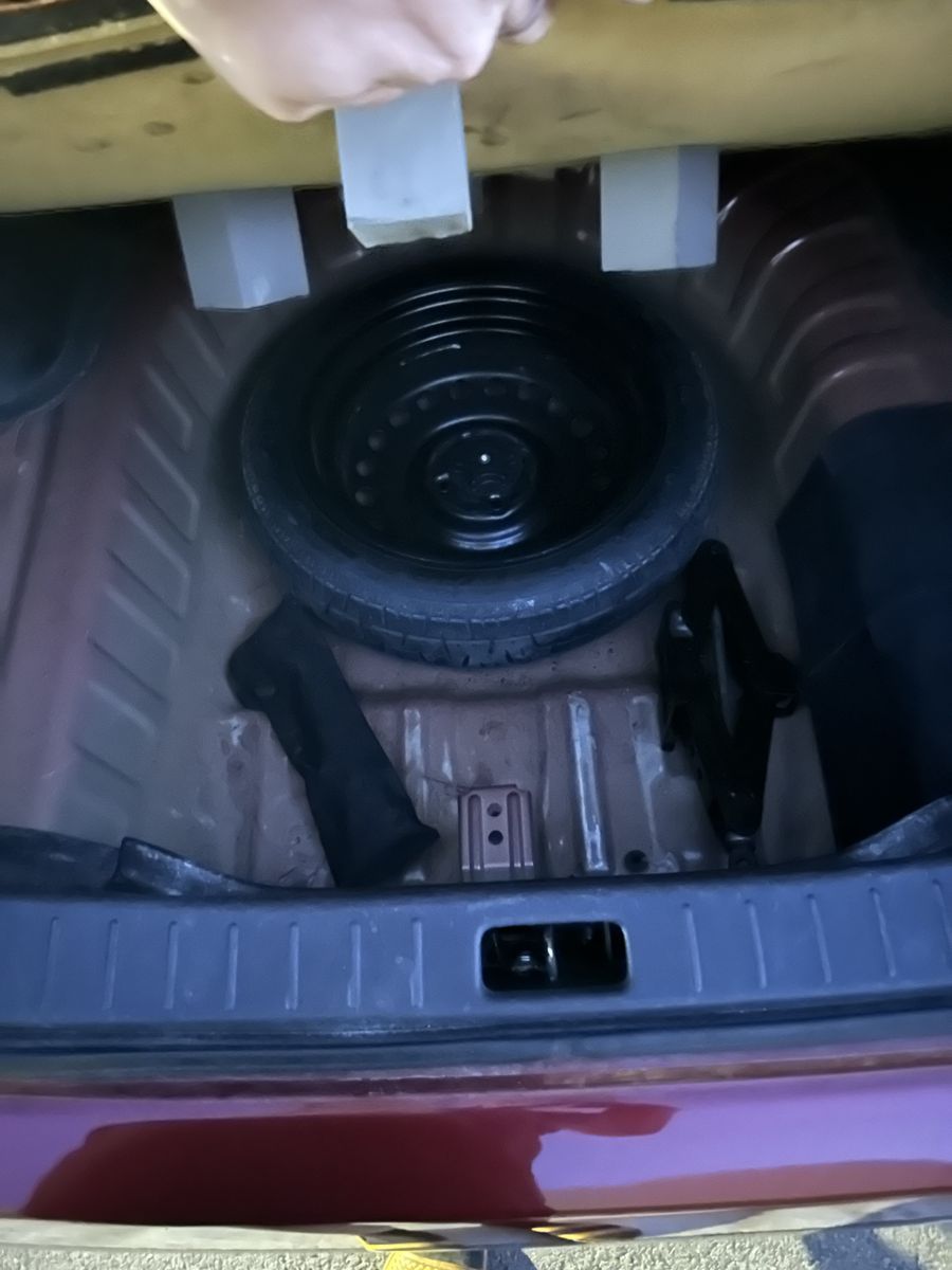 Main image 6