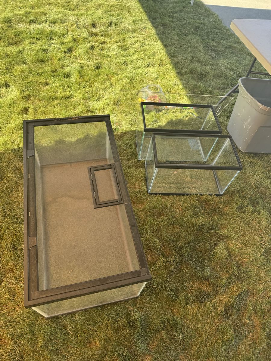 Glass Tank / Fish Tank / Enclosures