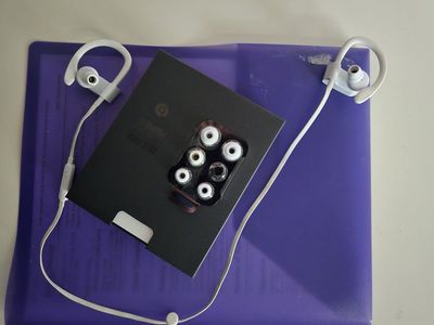 Powerbeats3 Reduced- loopWireless Headset