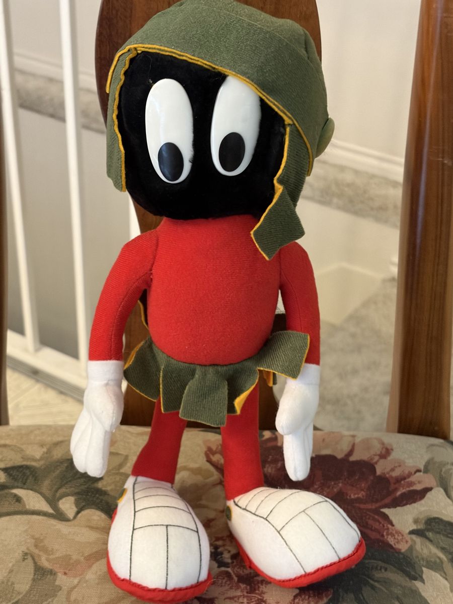 Vintage Looney Tunes Marvin the Martian Plush Stuffed Toy Red Green White 12-14"
