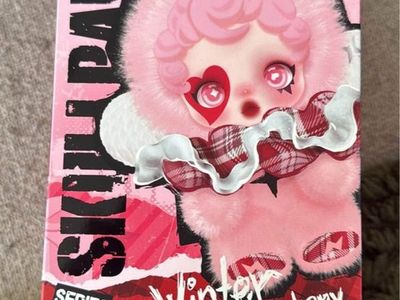 Skull panda winter symphony