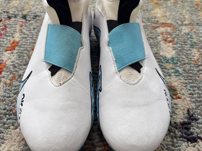 Nike Air Zoom Soccer Cleats Size 5 1/2