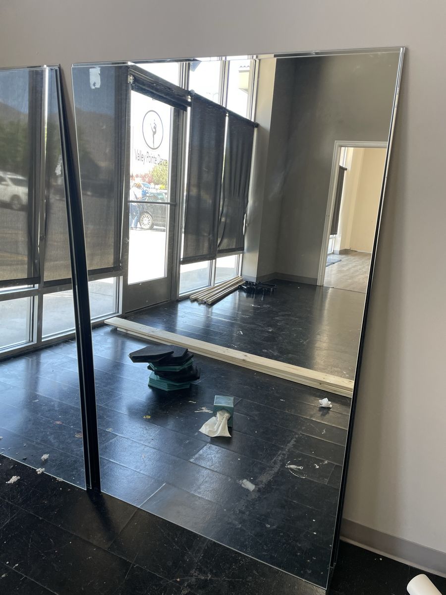 3x5 gym or bathroom mirrors