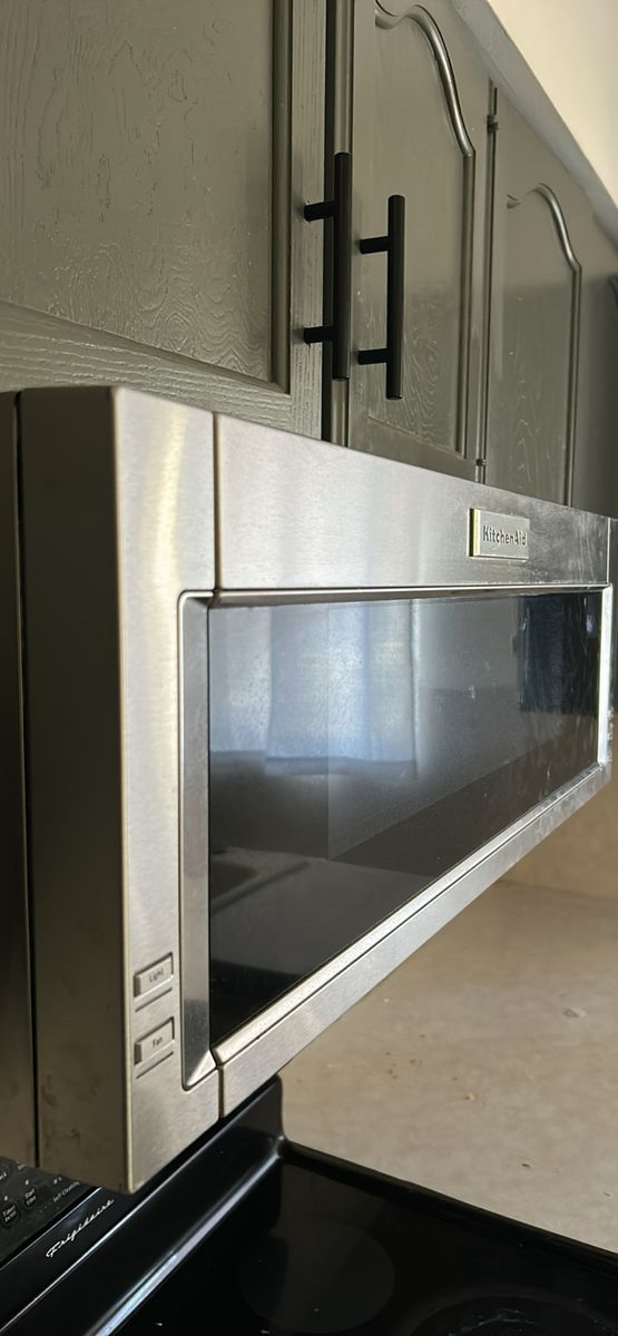 Main image 4