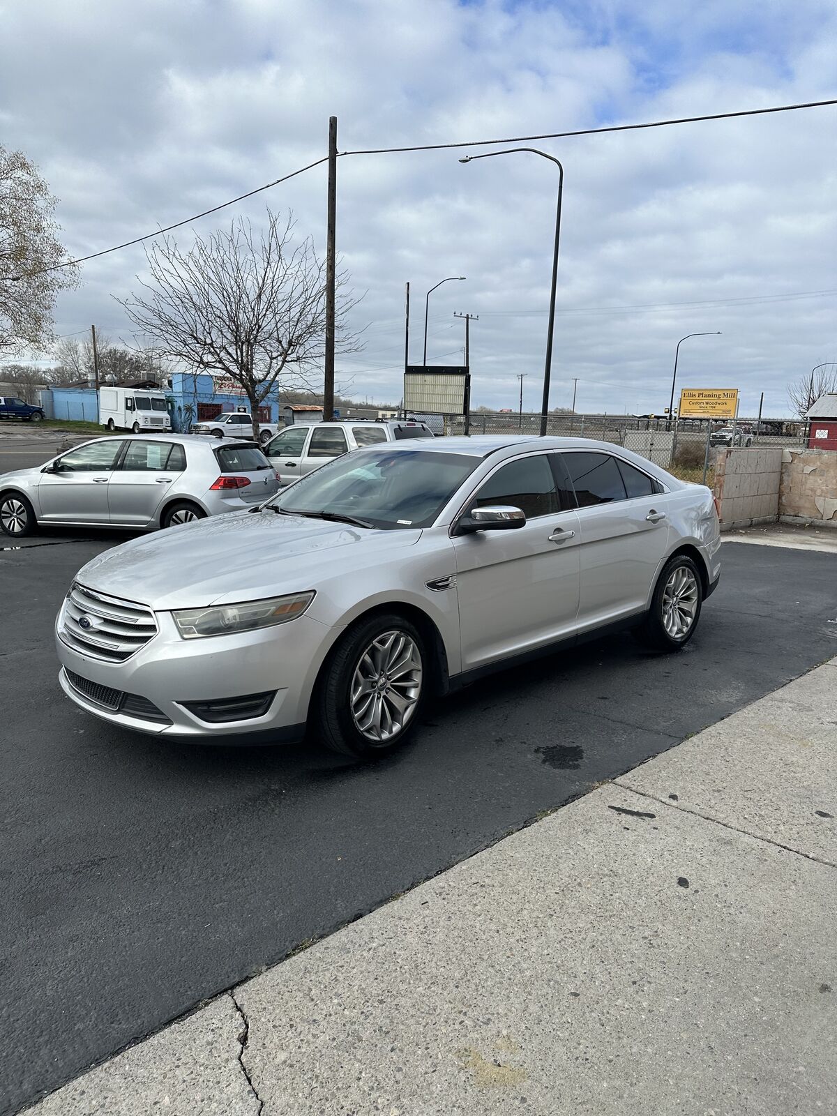 2014 Ford Taurus Limited