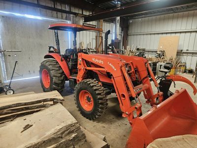 Kubota 7060 4wd tractor