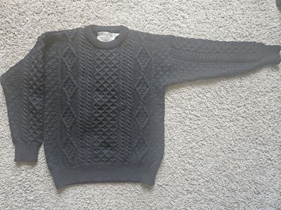 Aran Sweater, black cable knit, size S
