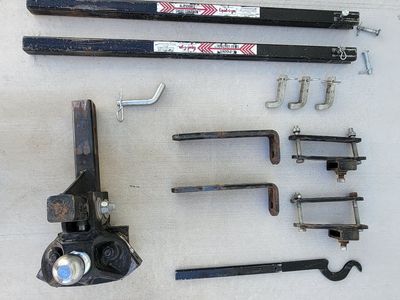 Equalizer 4 sway hitch system and trailer mounts