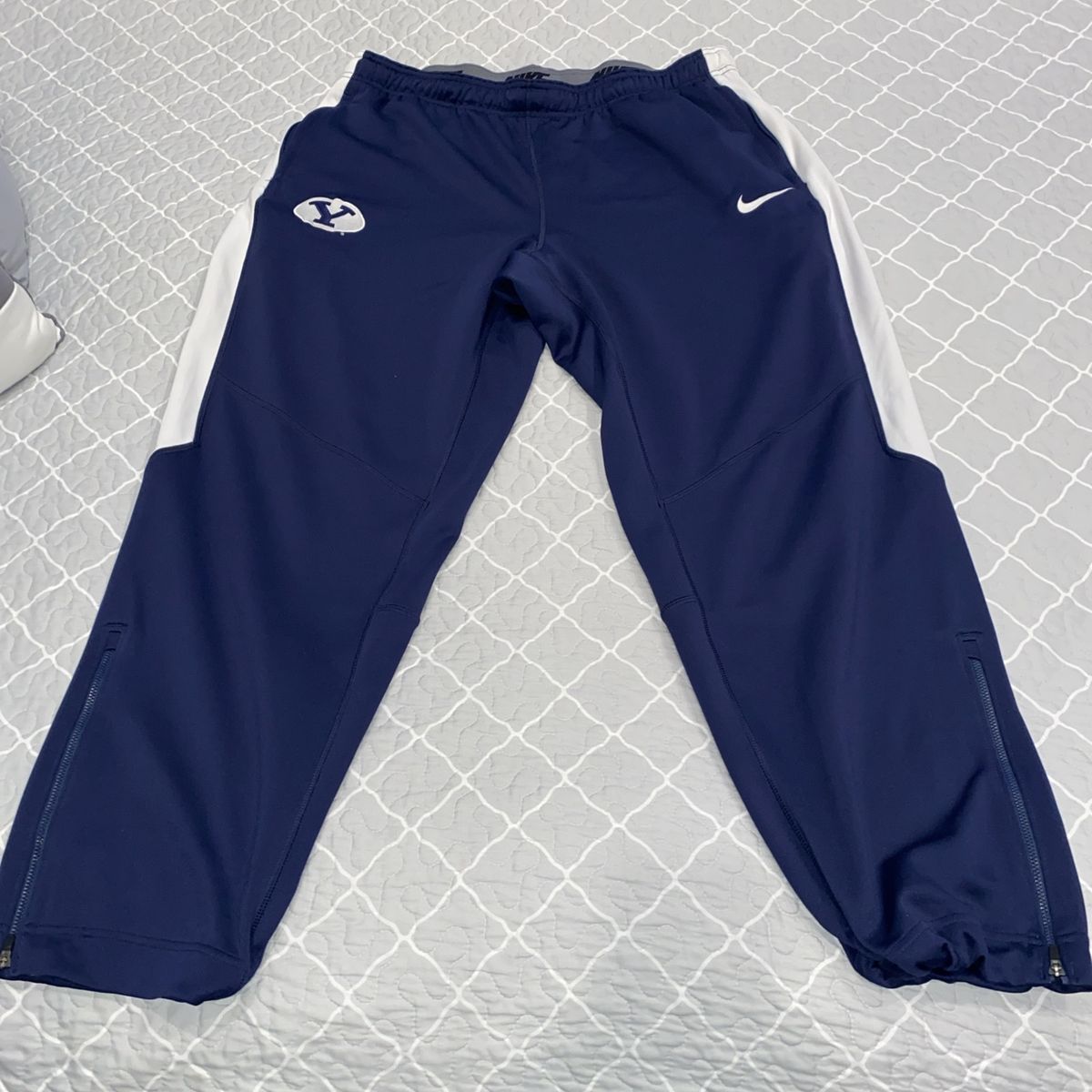 Men’s Team Nike BYU Track Pants 2XL