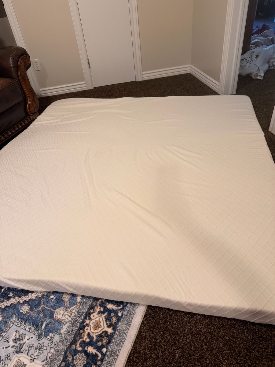 Large King Mattress Pad