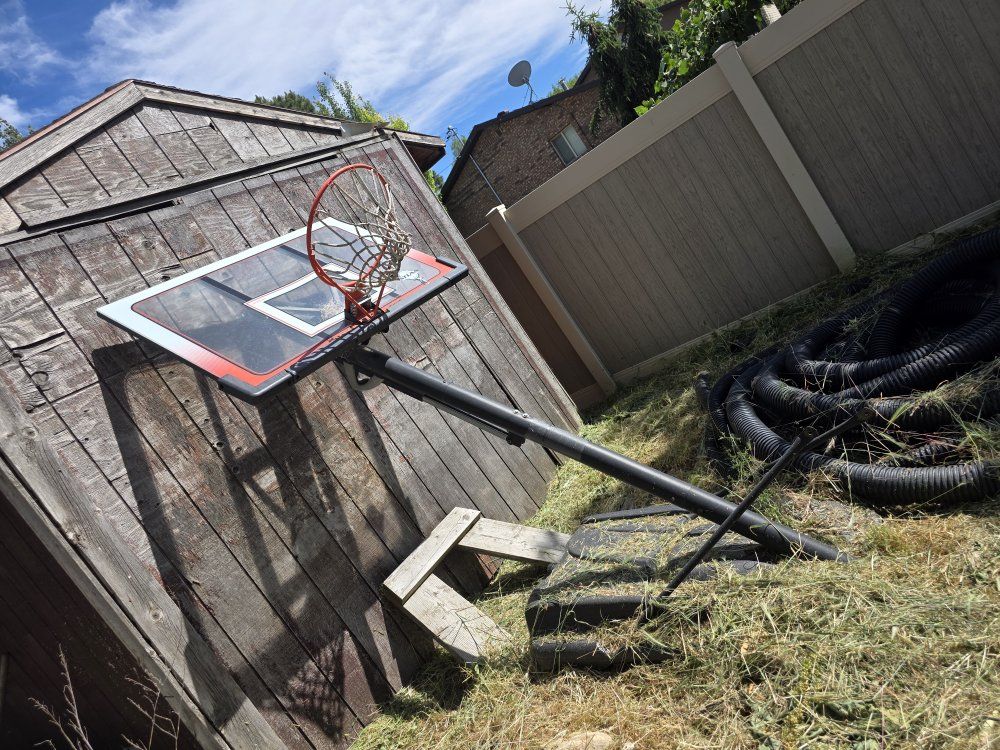 adjustable basketball hoop