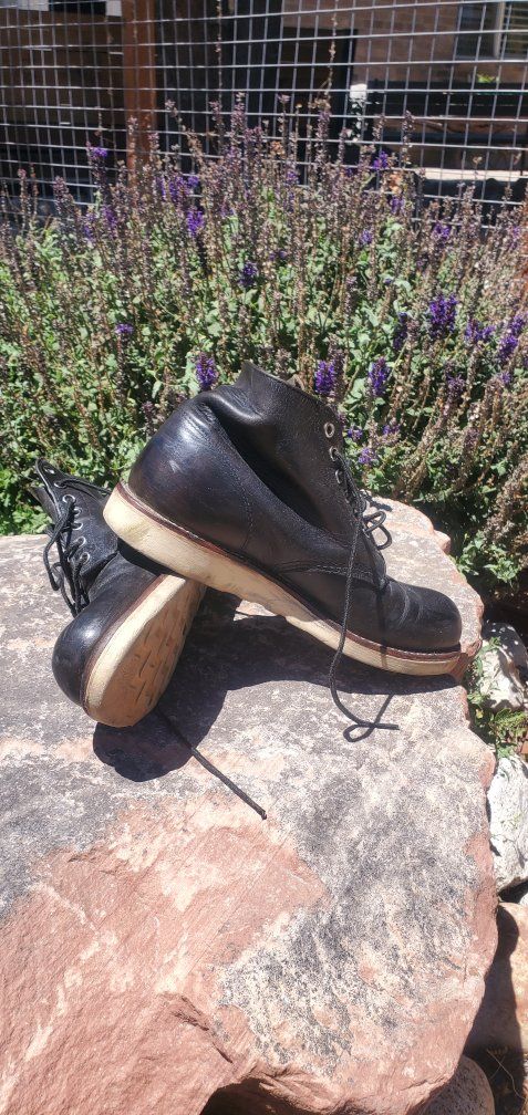 Redwing 8152 Men's Black Leather Boots - Size 7.5 D