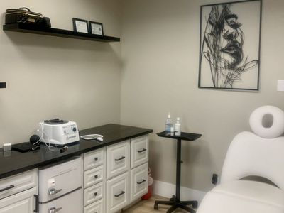 Private Beauty Suite for Rent – Newly Remodeled Spaces at 5th | Woods Cross