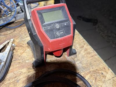 Milwaukee M12 Compact Inflator 2475-20 Cordless Air Pump Tool Only