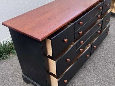 Adorable Dresser