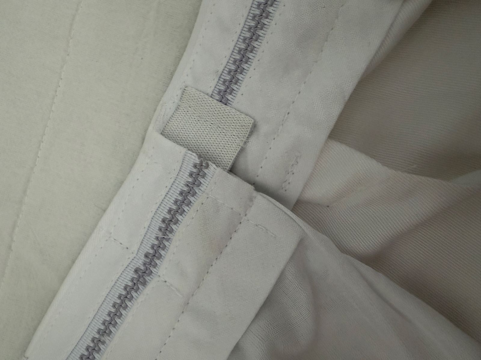 Main image 3
