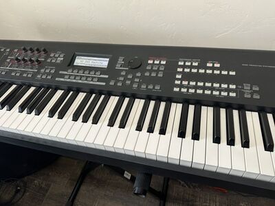 Yamaha MOxF8 Pro Keyboard