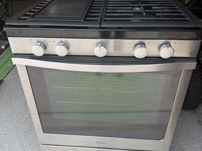Whirlpool Gas Range
