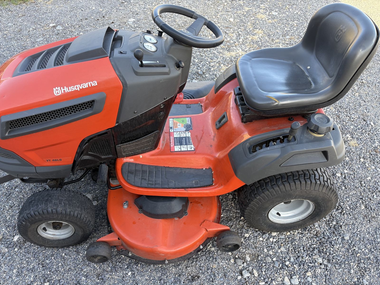 Husqvarna YT46LS Riding Mower