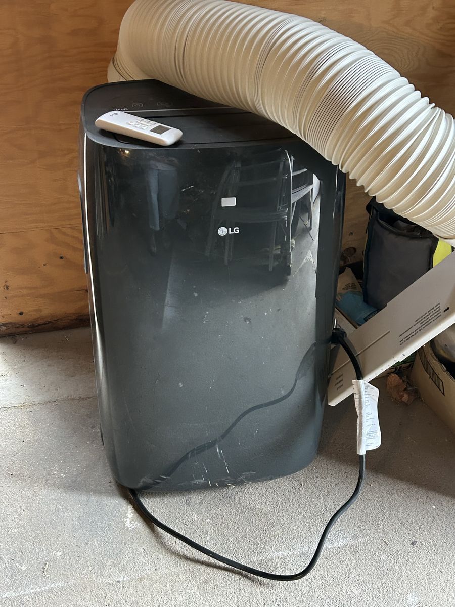 LG Portable Air Conditioner with Remote