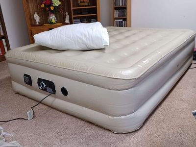 Queen Size Air Mattress