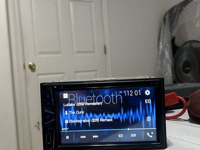 Pioneer Stereo BLUETOOTH out puts FM USB AUX new reverse camera